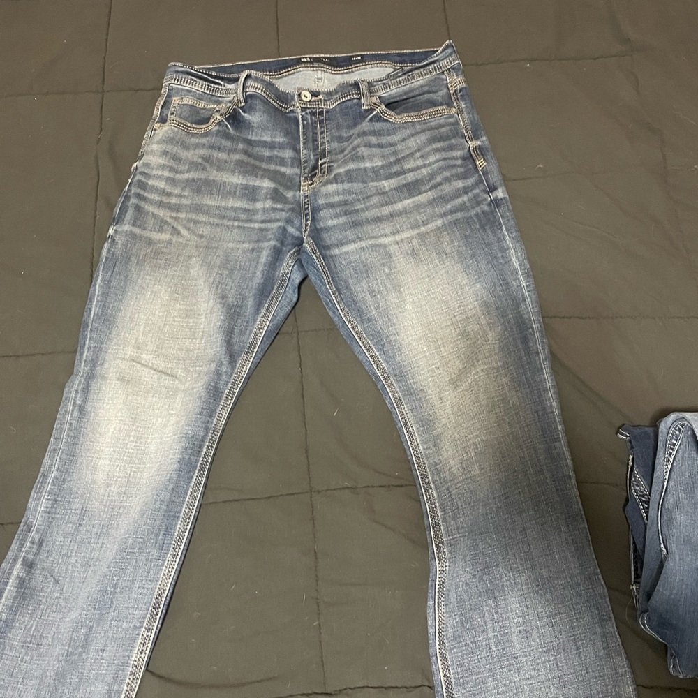 Buckle Men's Faded Blue Straight Jeans